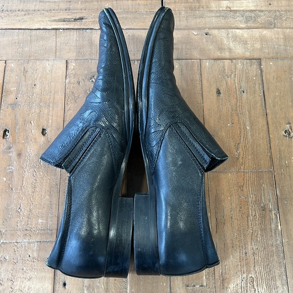 Alexander Hotto Men's Black Leather paisley etch Slip-On Shoes - Picture 8 of 12